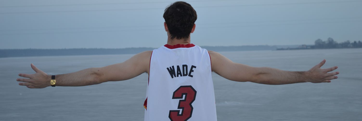 AdrianBotias's profile banner image
