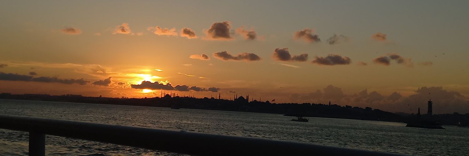 eddadus's profile banner image