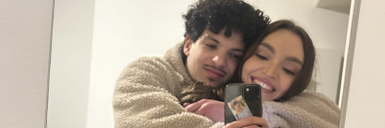 valbnk_'s profile banner image