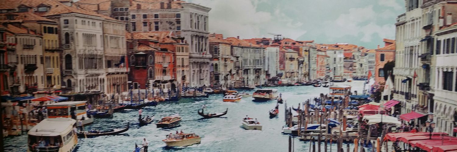 VenusdcmLopez's profile banner image