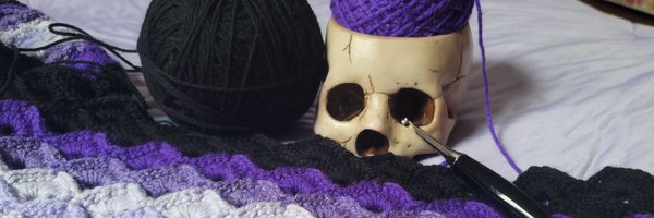 CrochetCommie Profile Banner