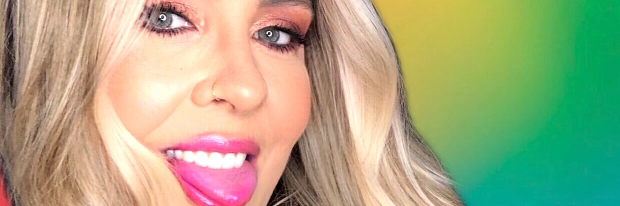 AnaPaulaF20's profile banner image