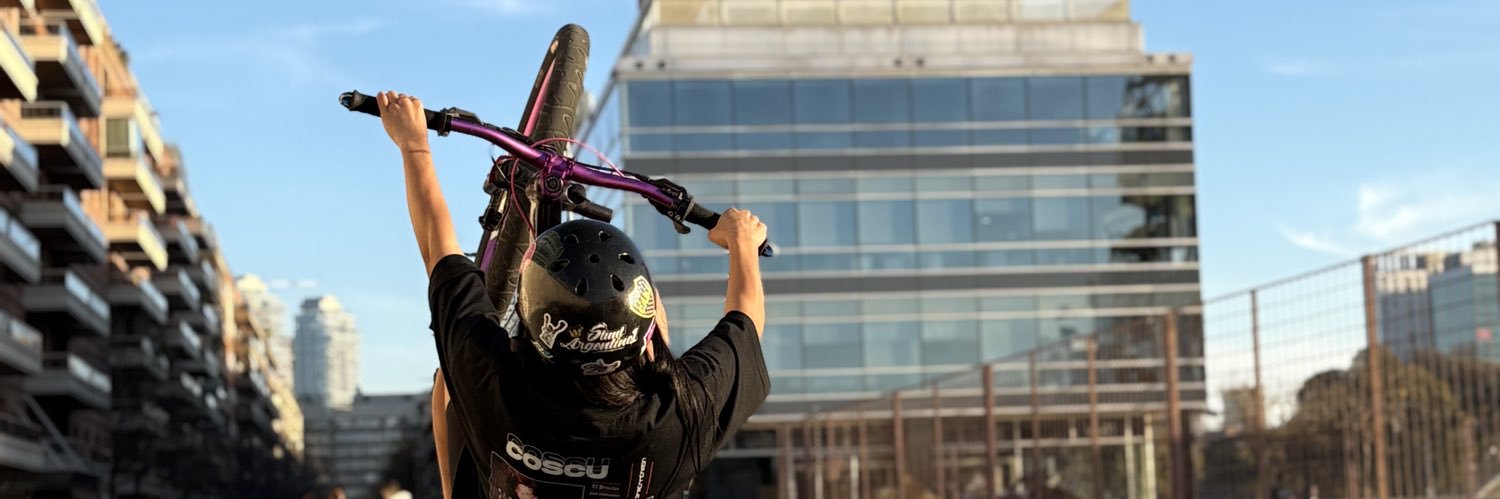 Julycarballoo's profile banner image