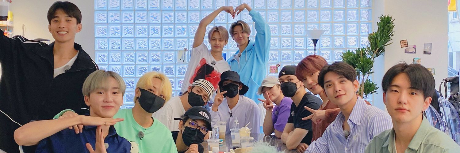 96W0NHUI's profile banner image