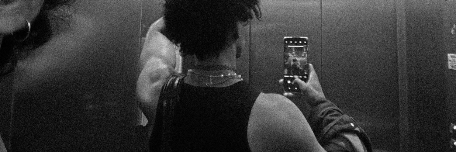 daniel_peep's profile banner image