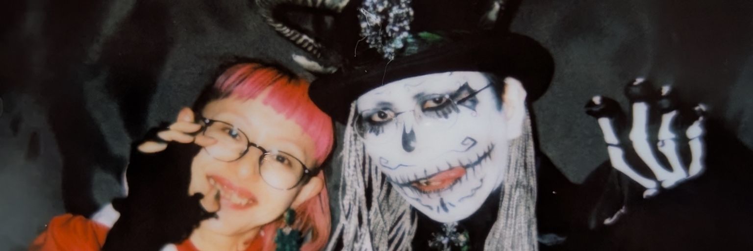 risananana's profile banner image
