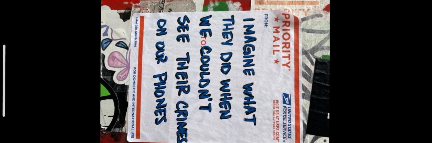 M's banner