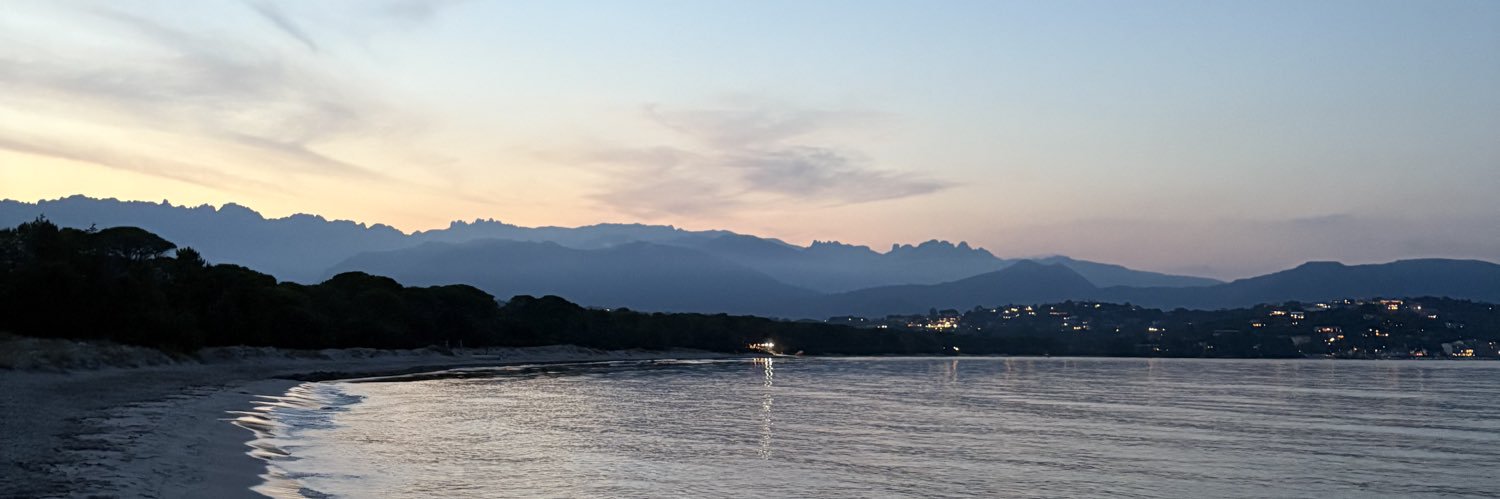 KISSCO LOVER 🪩✨ banner