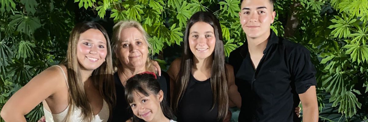 martinapoo's profile banner image