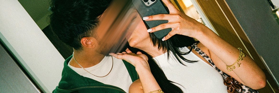 cinnaamonroIls's profile banner image