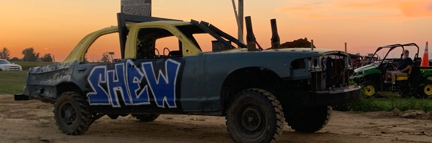 danielshew's profile banner image