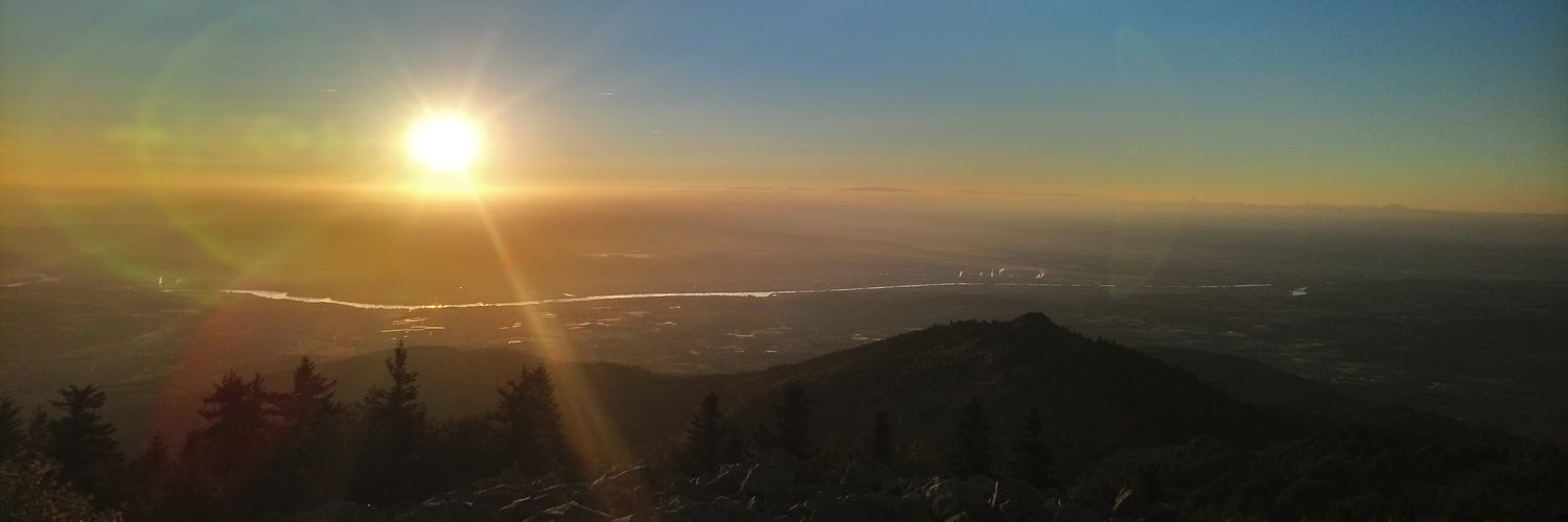je074286's profile banner image