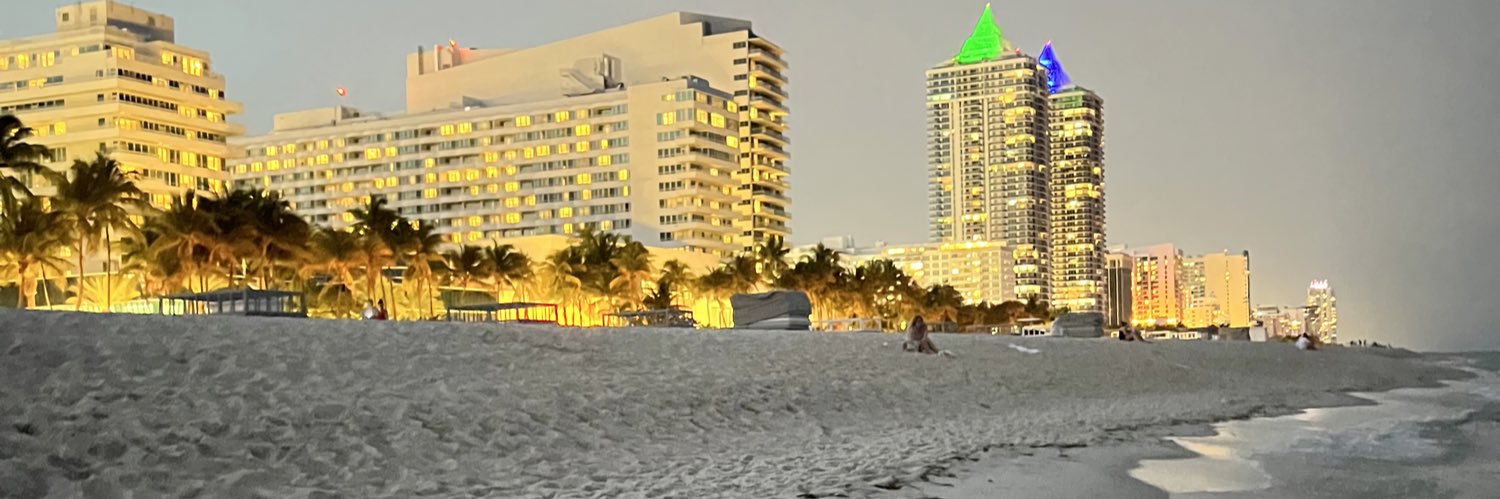 danielanzz's profile banner image