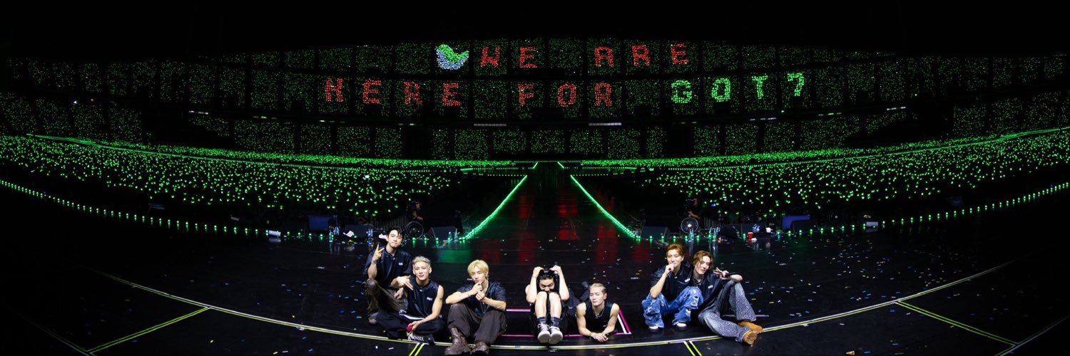 OPhomhom's profile banner image