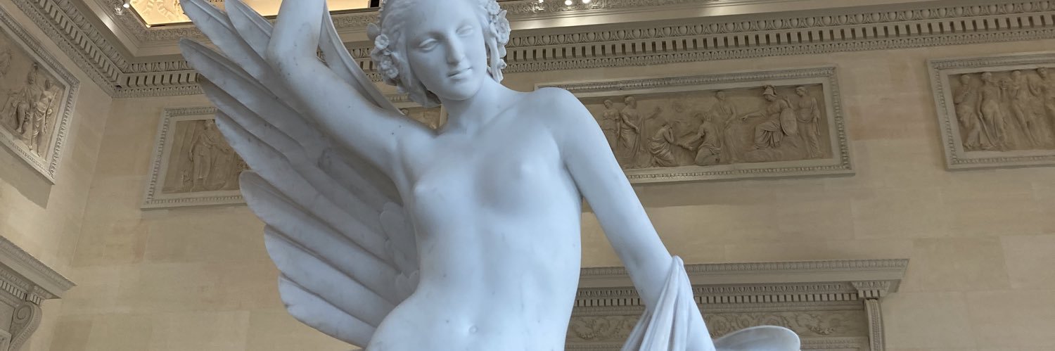 hellocmina's profile banner image