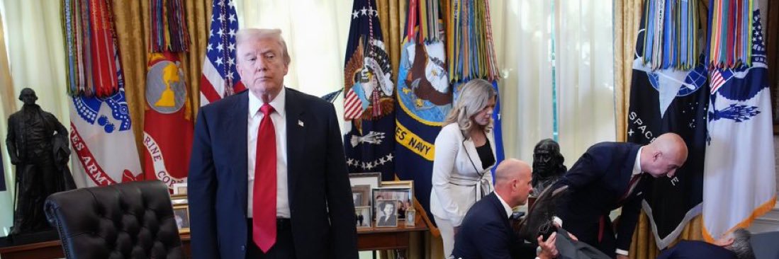 Clowns to the left of me. Jokers to the right. 🤪 banner