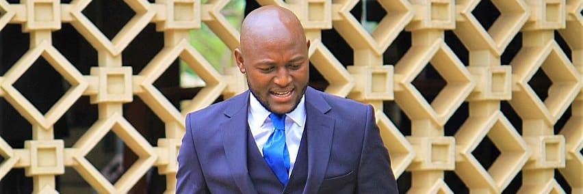 STEPHEN LETOO banner