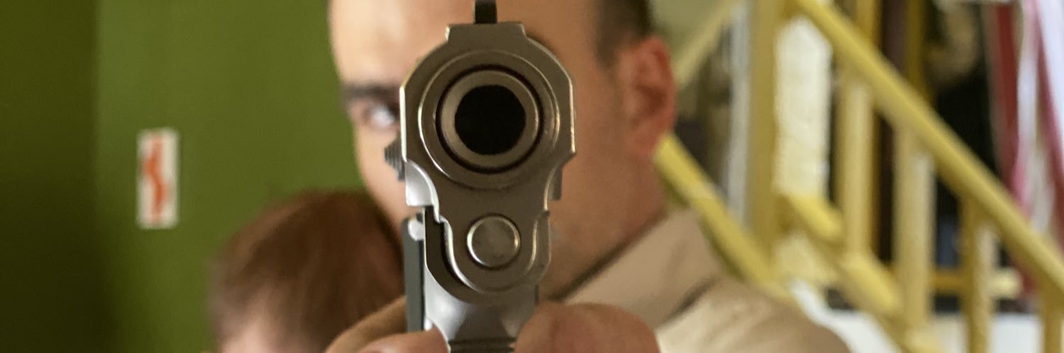 Mike Lasater 🇻🇦 banner