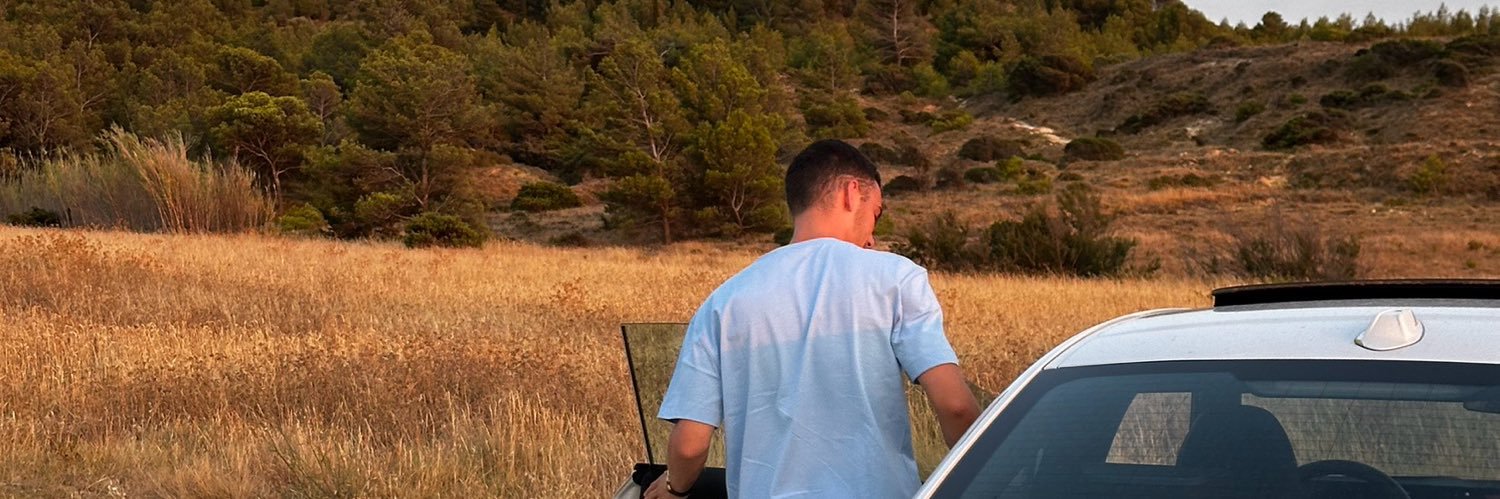 rigau_sim01's profile banner image
