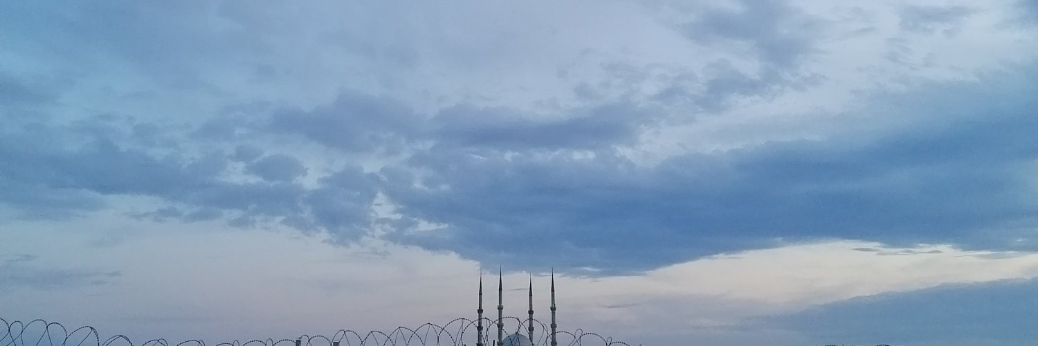 Hiira109's profile banner image