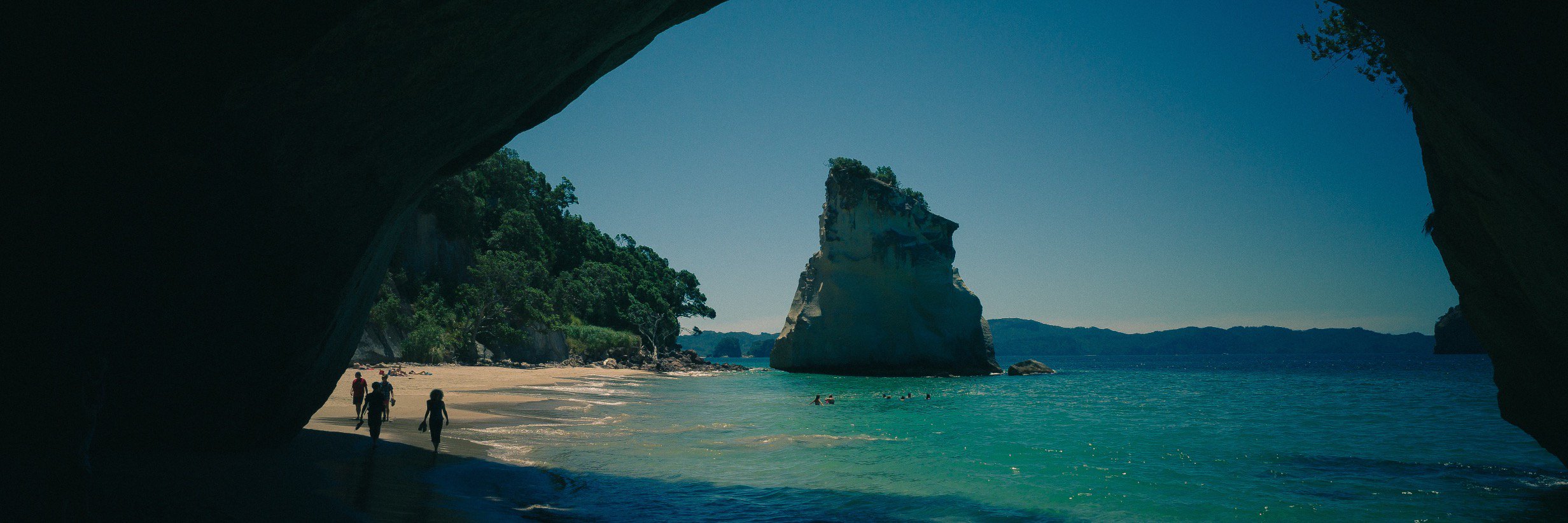 Young Travel Professionals banner