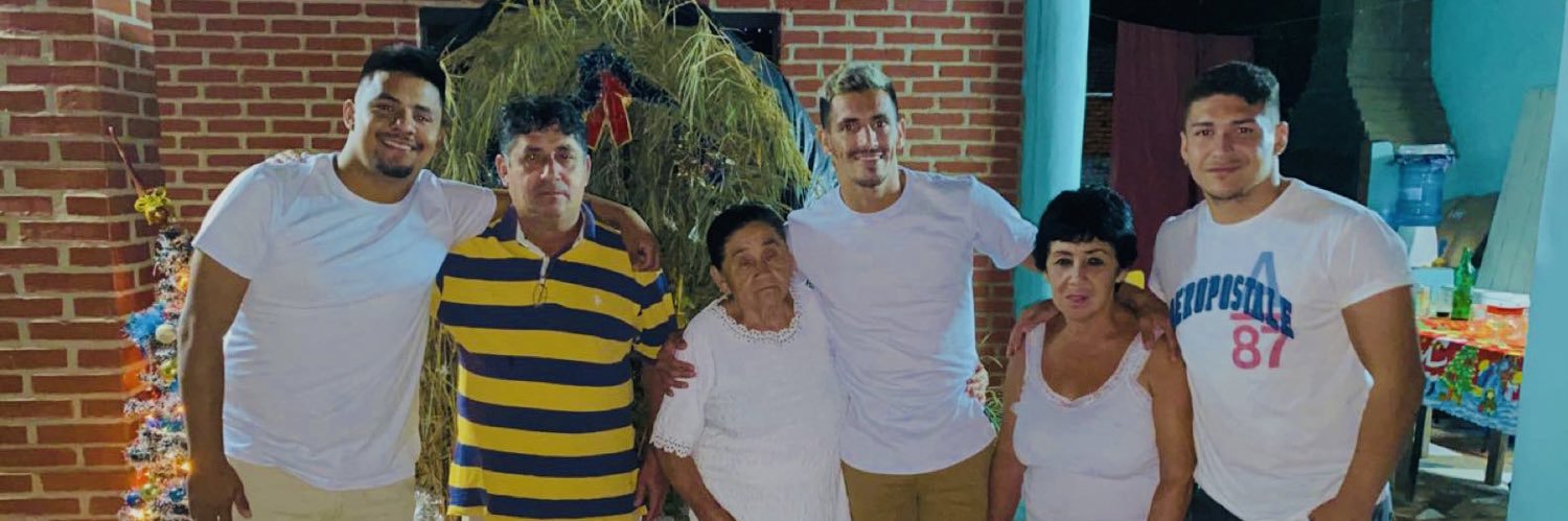 pitumartinezpy's profile banner image