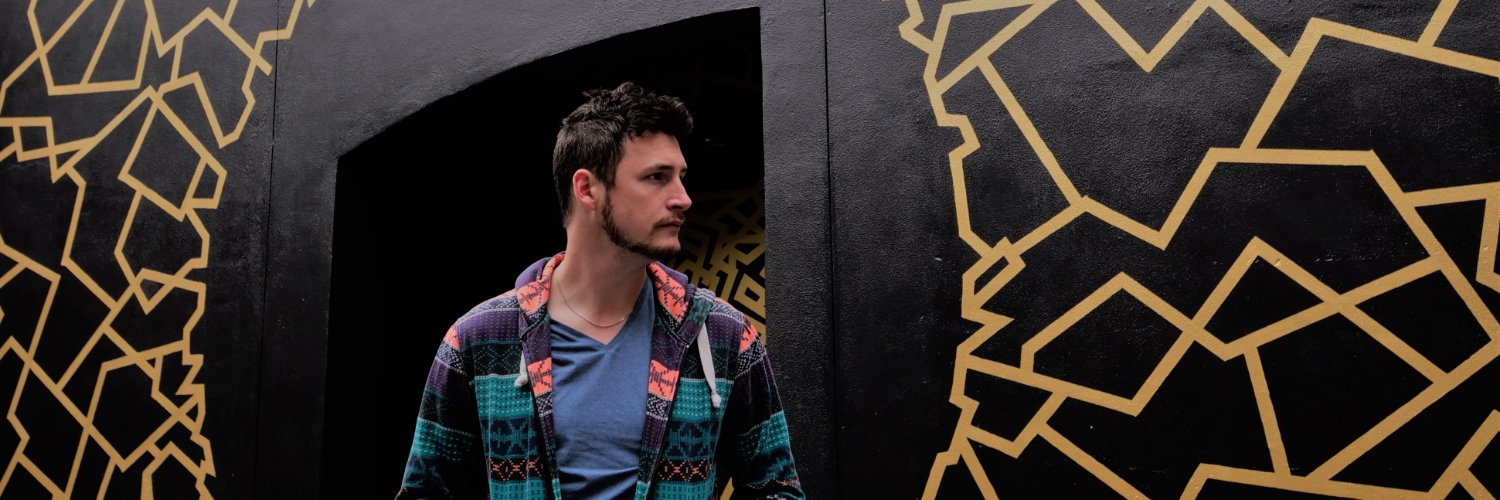 fitzaey's profile banner image