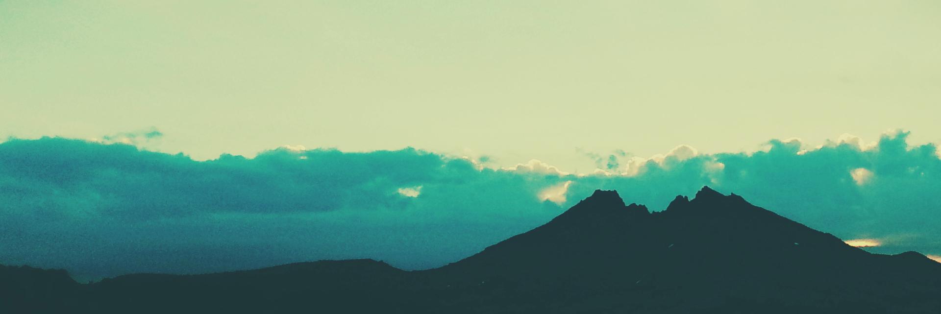 Yota's profile banner image