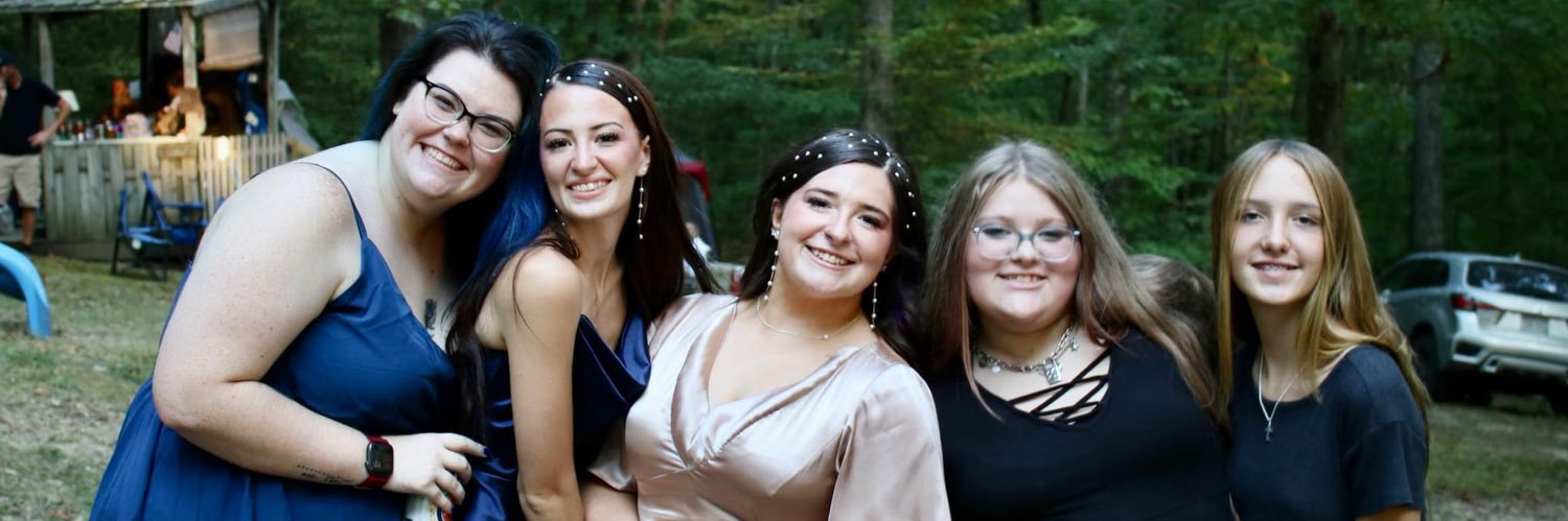 HayleeDickerson's profile banner image