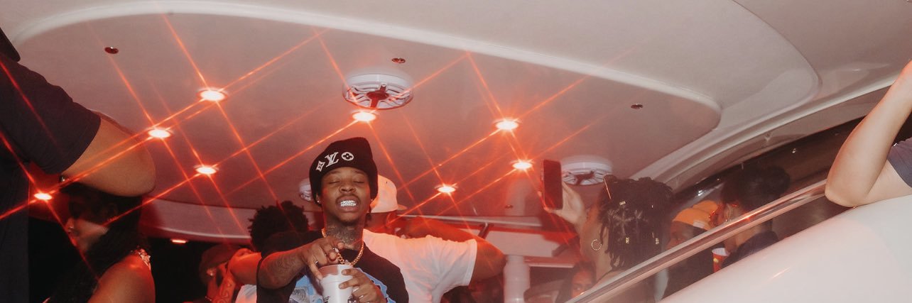 Dinero 🛩 banner