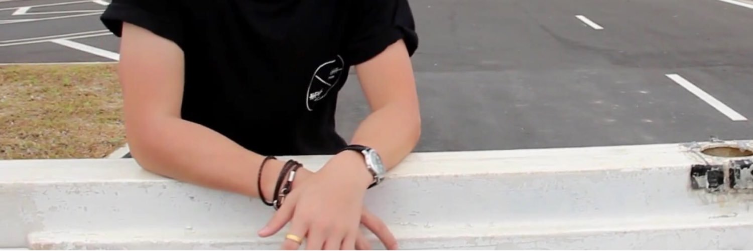 iDarrenoy's profile banner image