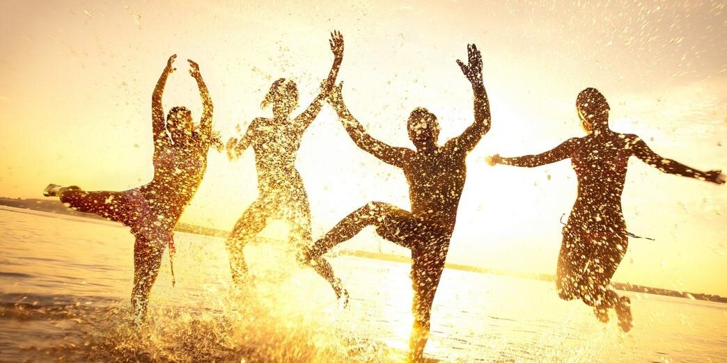 Hawks Landing banner