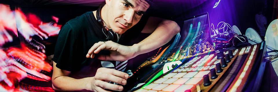 DJ Roxtar banner