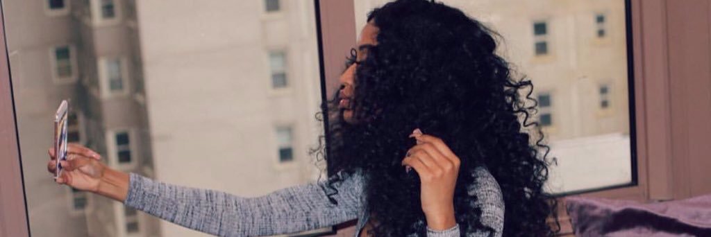 deziraeunique3's profile banner image