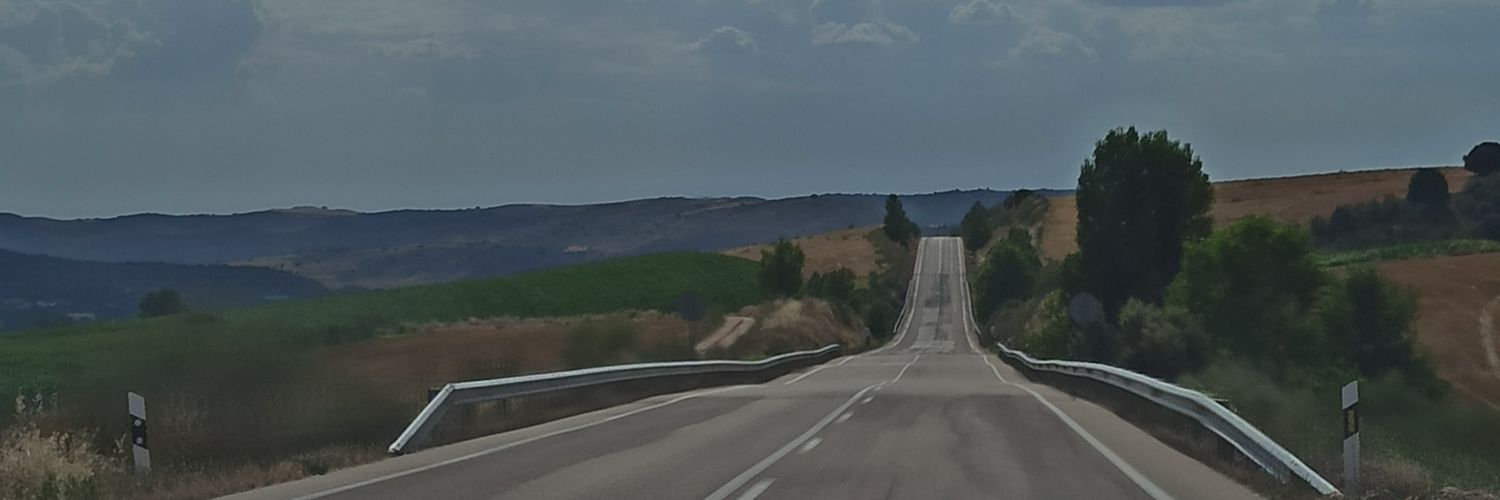 adri_1399's profile banner image