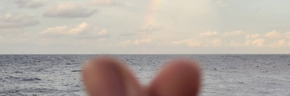 denovap24's profile banner image