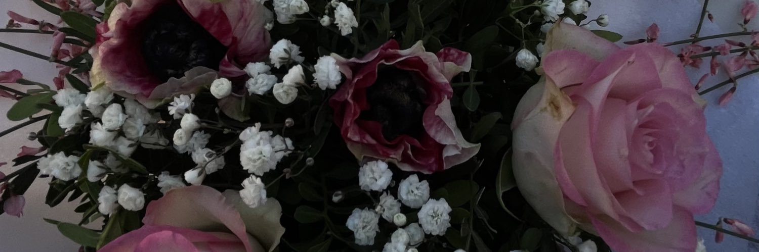 cami_cosma's profile banner image