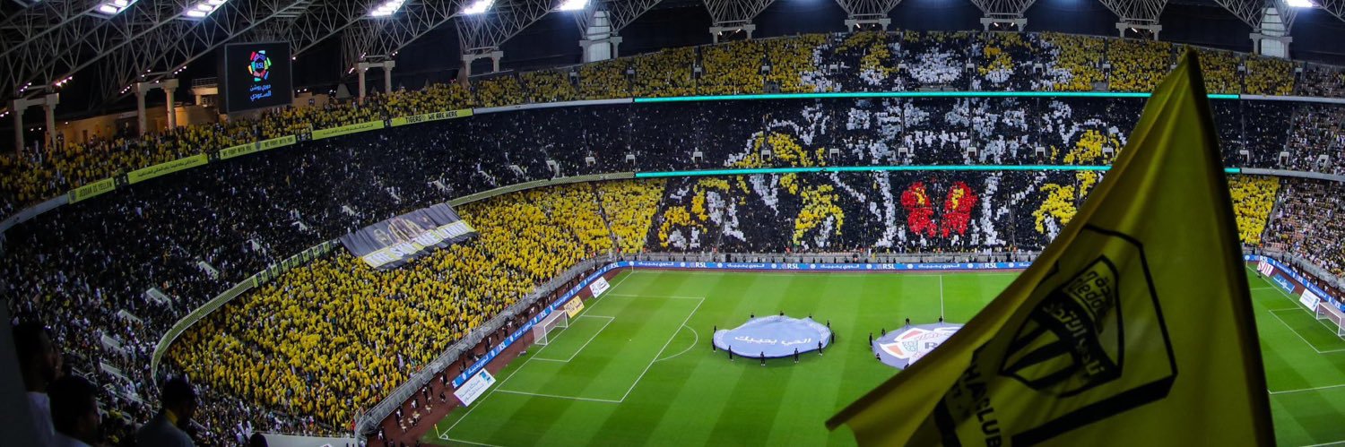 fmaha1122's profile banner image