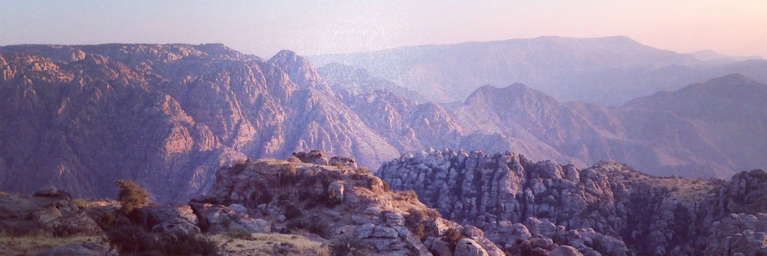 munahaddad's profile banner image