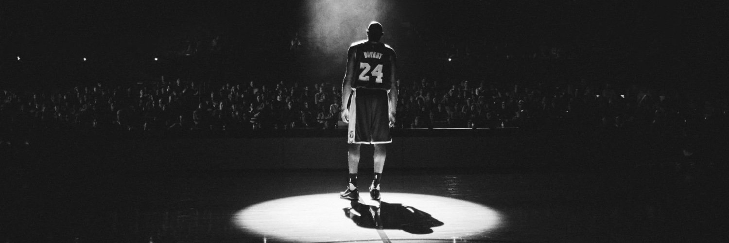 B Money banner