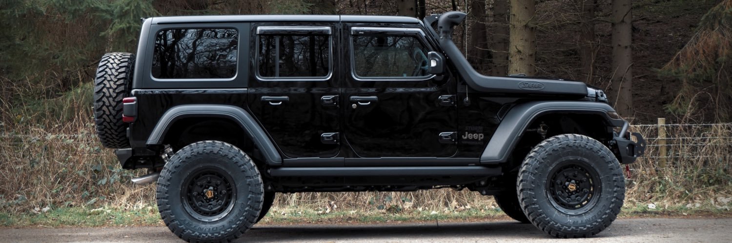 Storm Jeeps banner