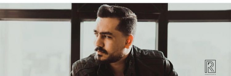 کاپیتان لیوای banner