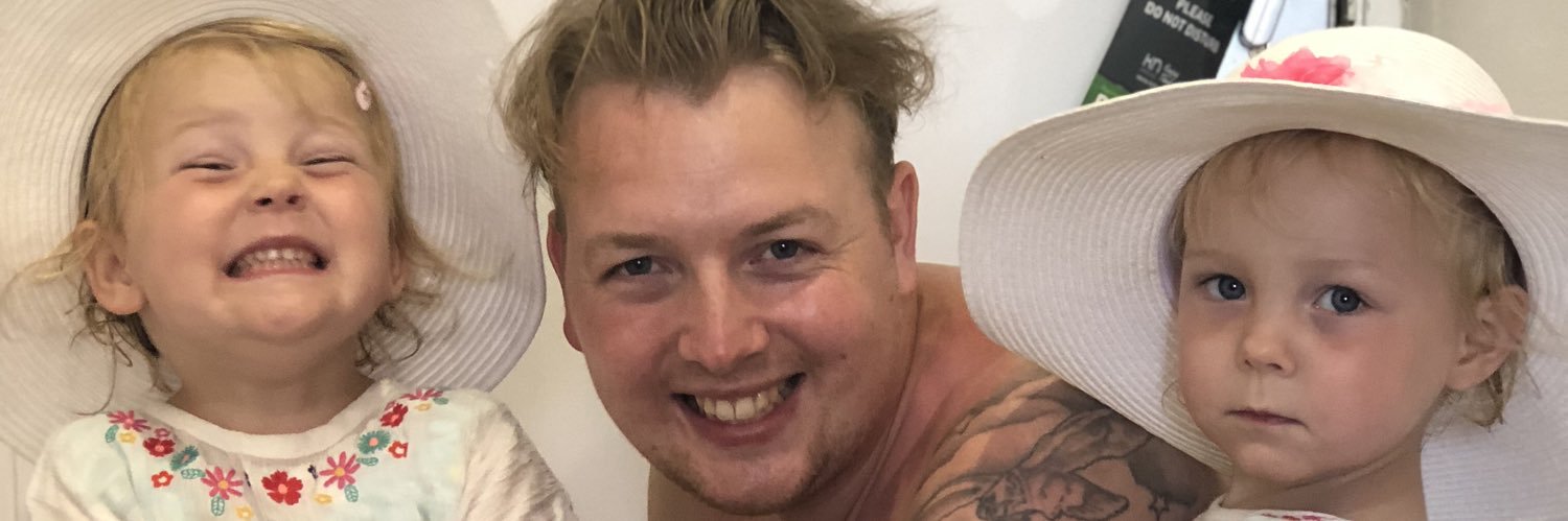 RossT89's profile banner image
