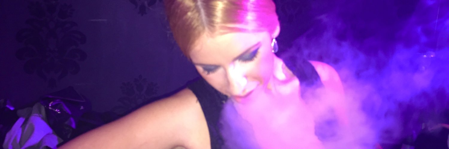 94Mariaa's profile banner image