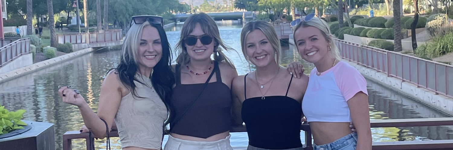 sarahdobitz's profile banner image