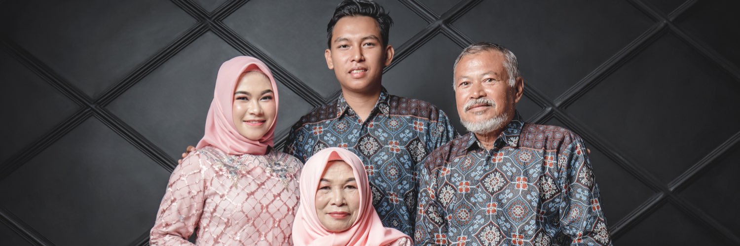 dsyayu's profile banner image