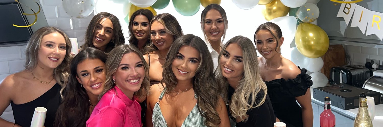 mia_wild's profile banner image