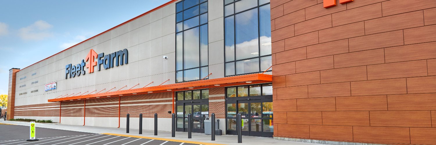Fleet Farm banner