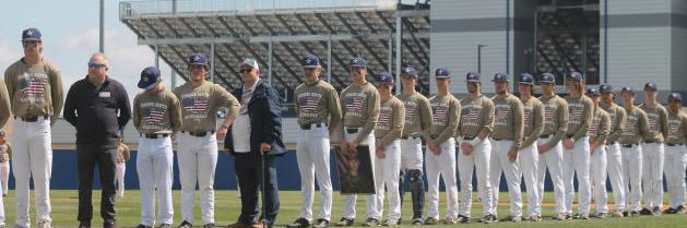 EN Husky Baseball banner