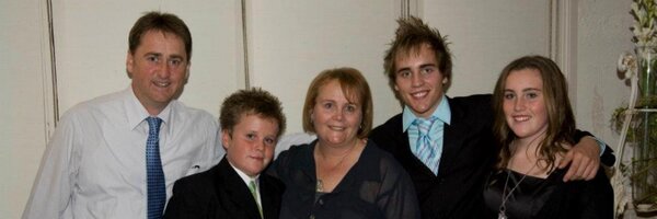 Elllsee Profile Banner